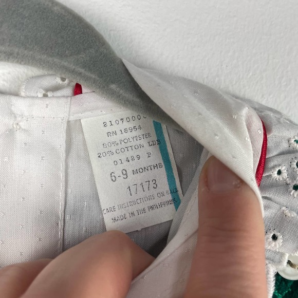 Vintage NEW Christmas Bear Velvet Jumper Baby Girls Size 6-9 Months - Picture 6 of 7